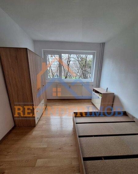 Titan Apartament de vanzare cu 2 camere, zona Titan - Liviu Rebreanu